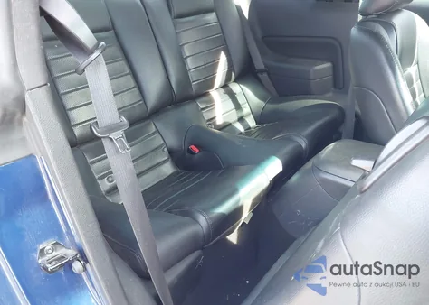 2009 Ford Mustang Gt/Gt Premium from USA, damaged, VIN 1ZVHT82H595137105